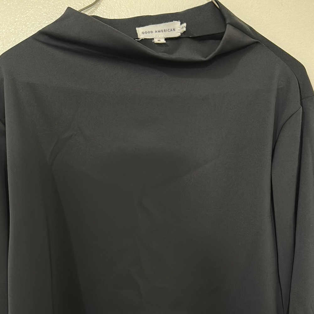 Good American Gray Long Sleeve Mandarin Collar Blouse